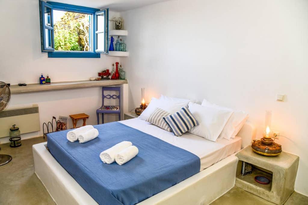 Villa Niloya Kythnos Loutrá Esterno foto
