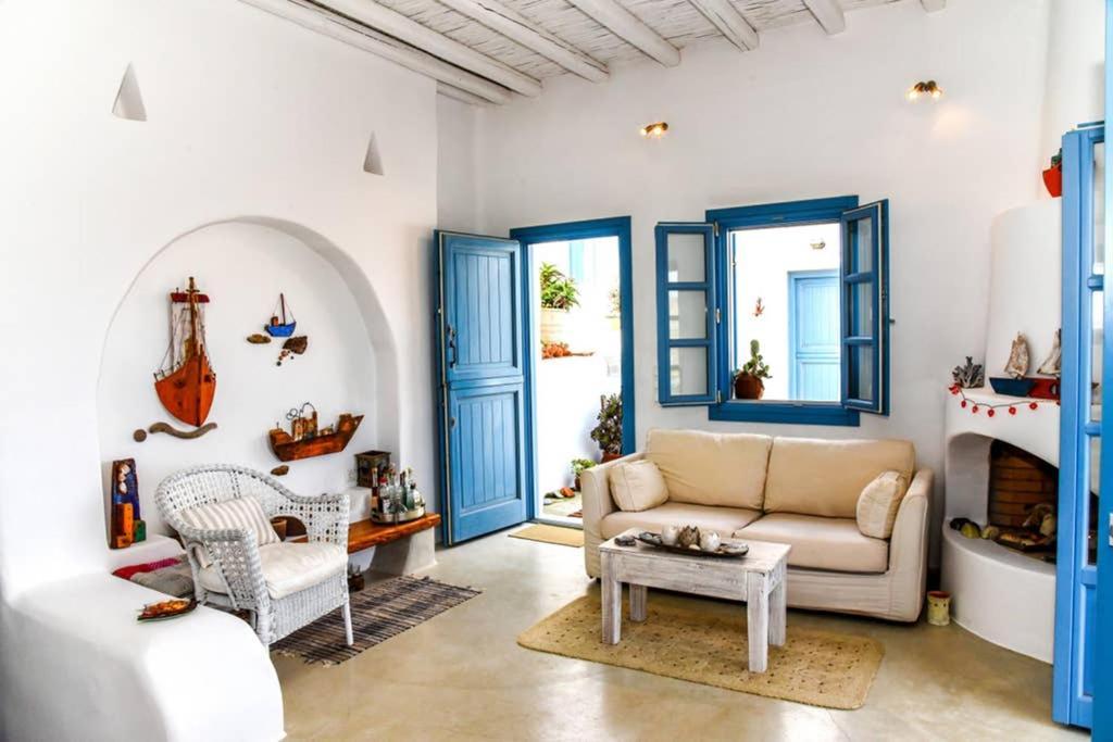 Villa Niloya Kythnos Loutrá Esterno foto