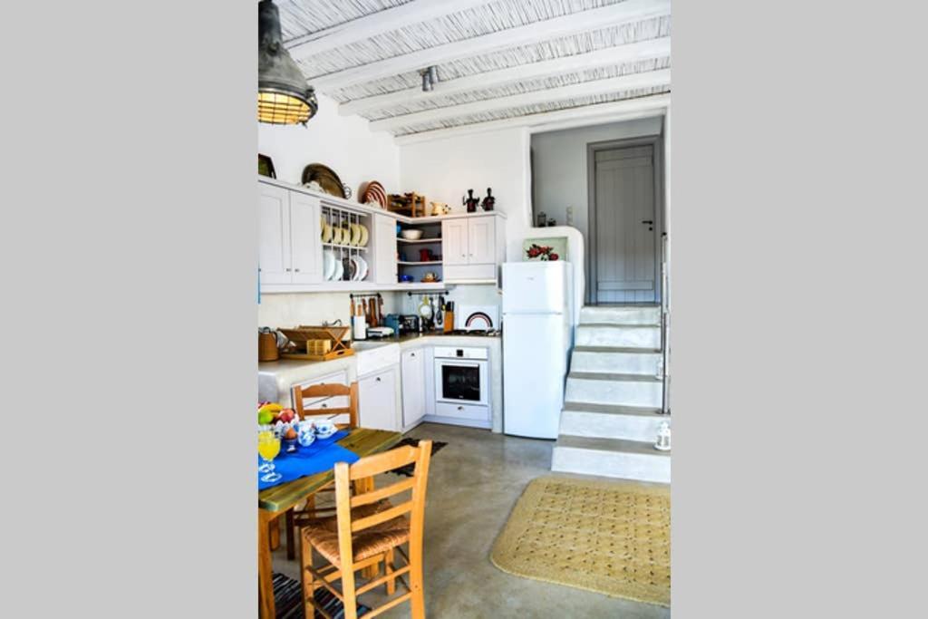 Villa Niloya Kythnos Loutrá Esterno foto